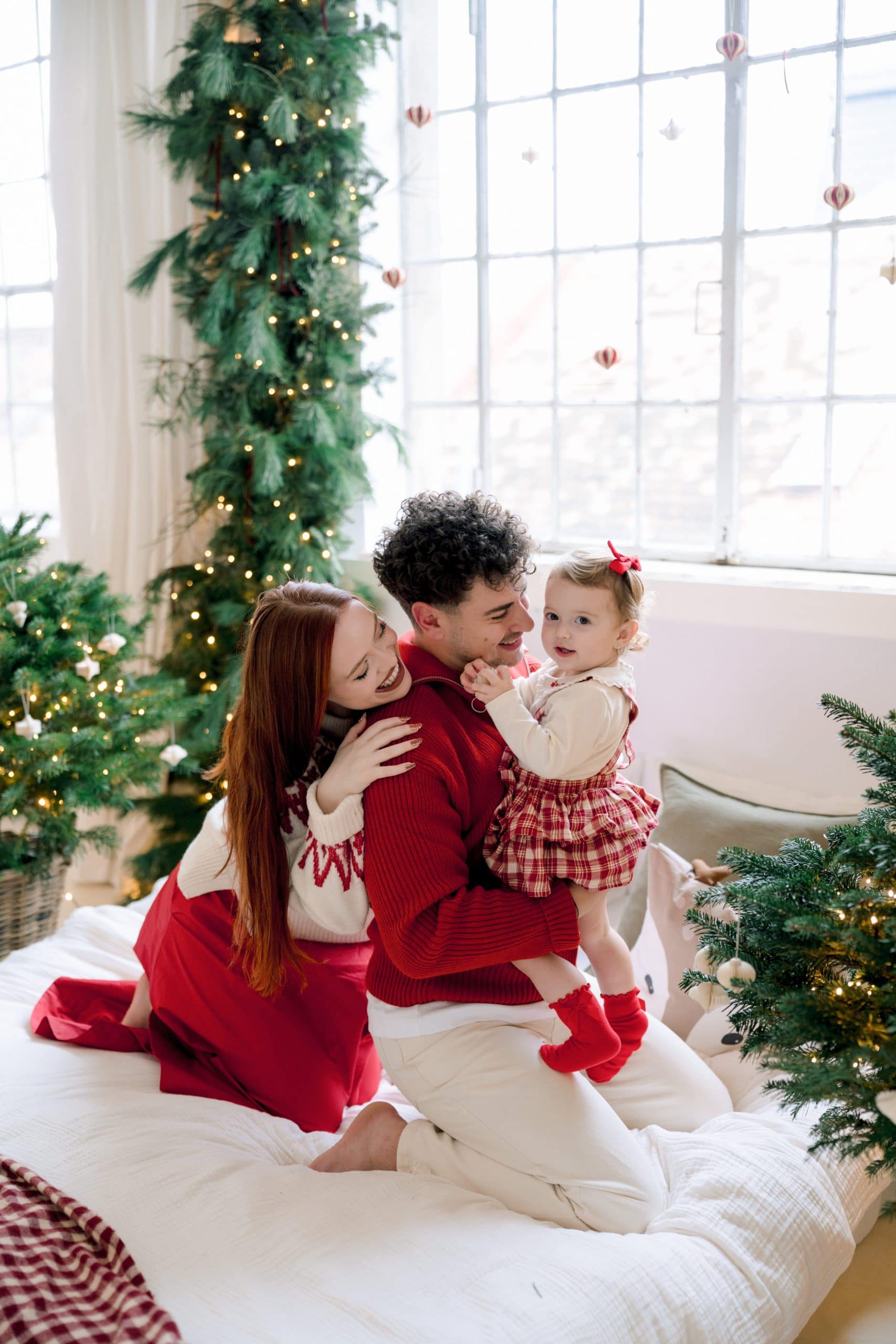 Fotografie de familie de Crăciun 1, Deea & Flo, București